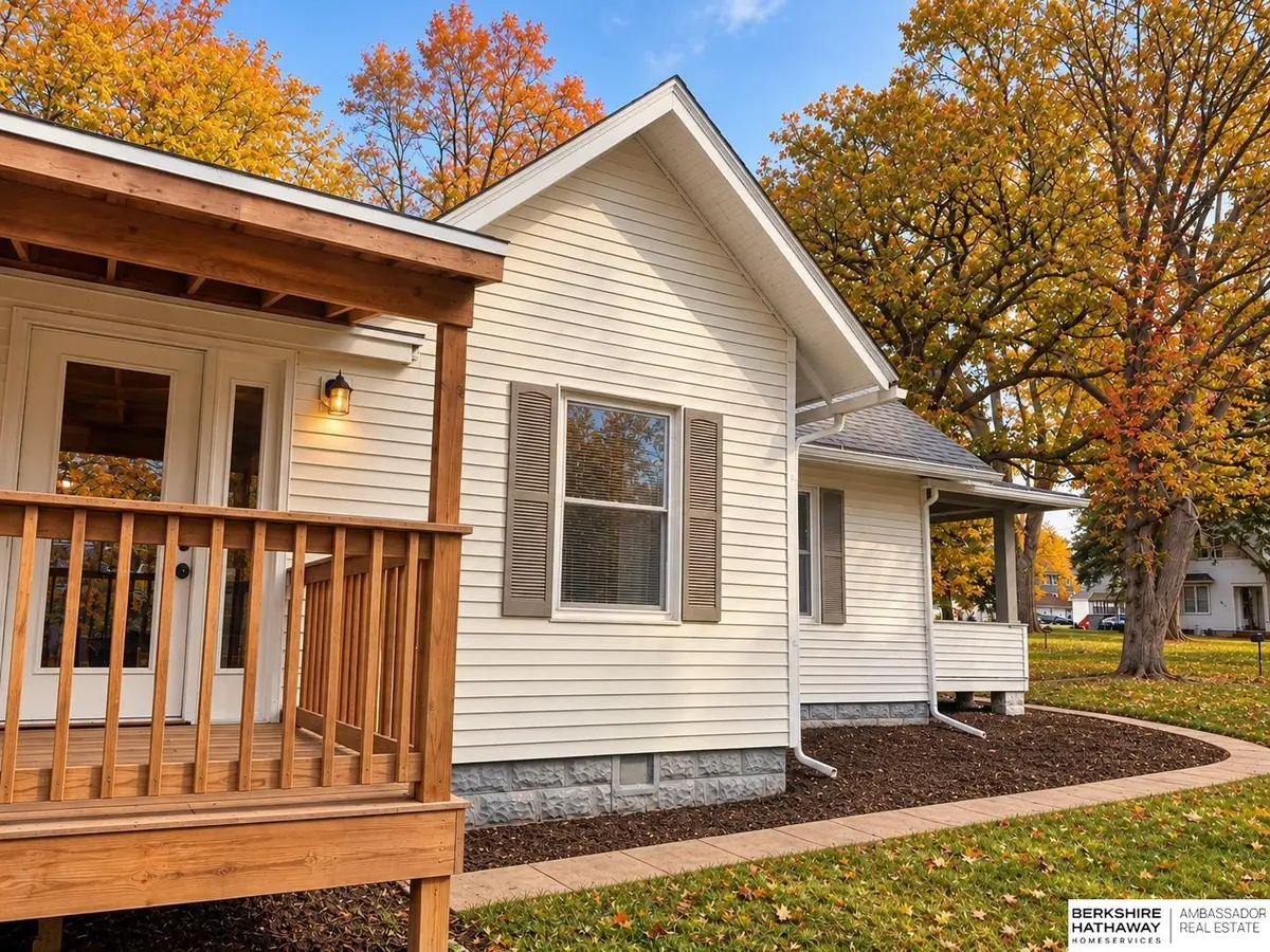 604 N Oakland Avenue, Oakland, NE 68045 - #1
