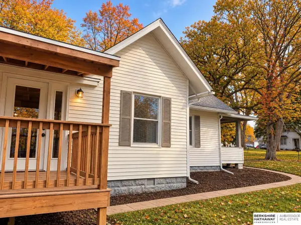 604 N Oakland Avenue, Oakland, NE 68045