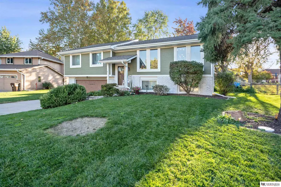 1419 Cherry Tree Lane, Papillion, NE 68133 - #2