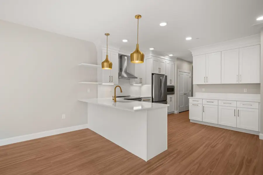 99 Foundry Place #102, Portsmouth, NH 03801 - Image #3