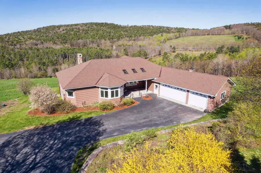 31 Eagle Ridge, Lebanon, NH 03766 - Image #2