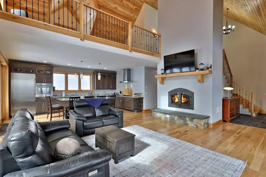 113 North Village Road, Ludlow, VT 05149 - Image #3