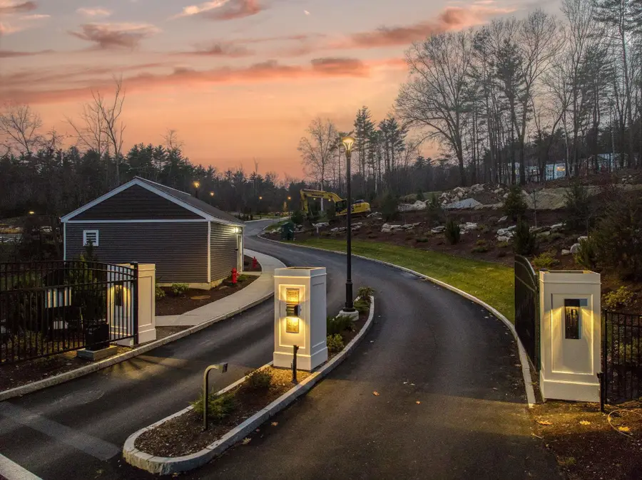 17 Grand Avenue #Lot 4, Bedford, NH 03110 - Image #3