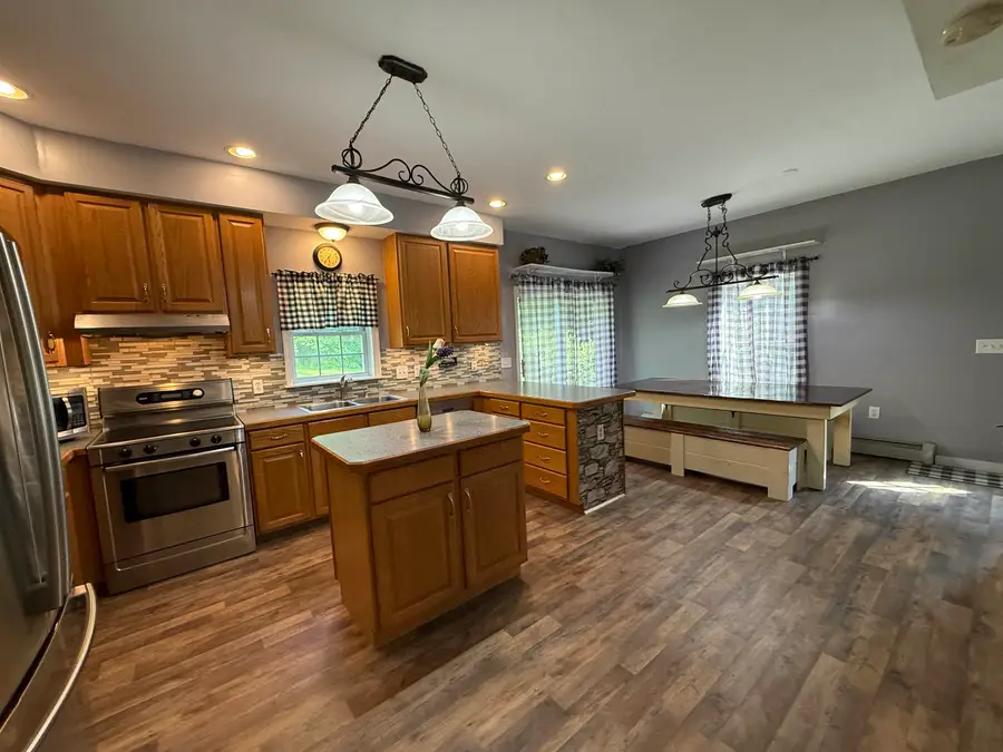 37 Cootey Lane, Wallingford, VT 05773 - Image #3