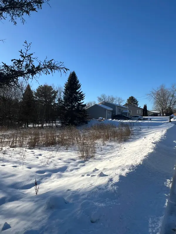 95 Sunny View Drive, Jericho, VT 05465