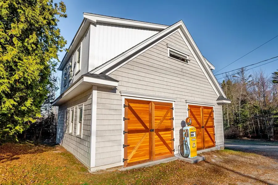 237 Lancaster Road, Whitefield, NH 03598 - Image #3