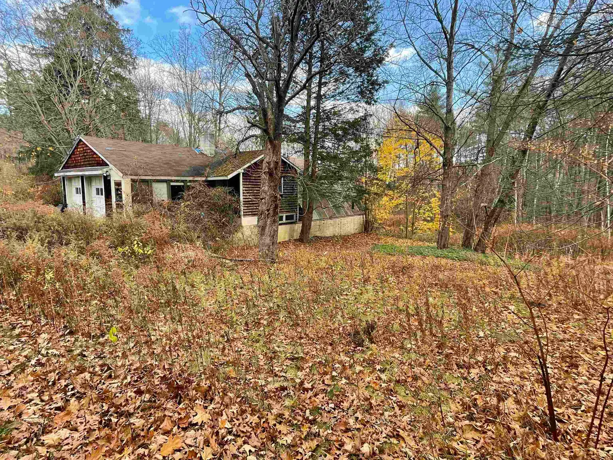 45 Leonard Avenue, Hooksett, NH 03106 - Image #1