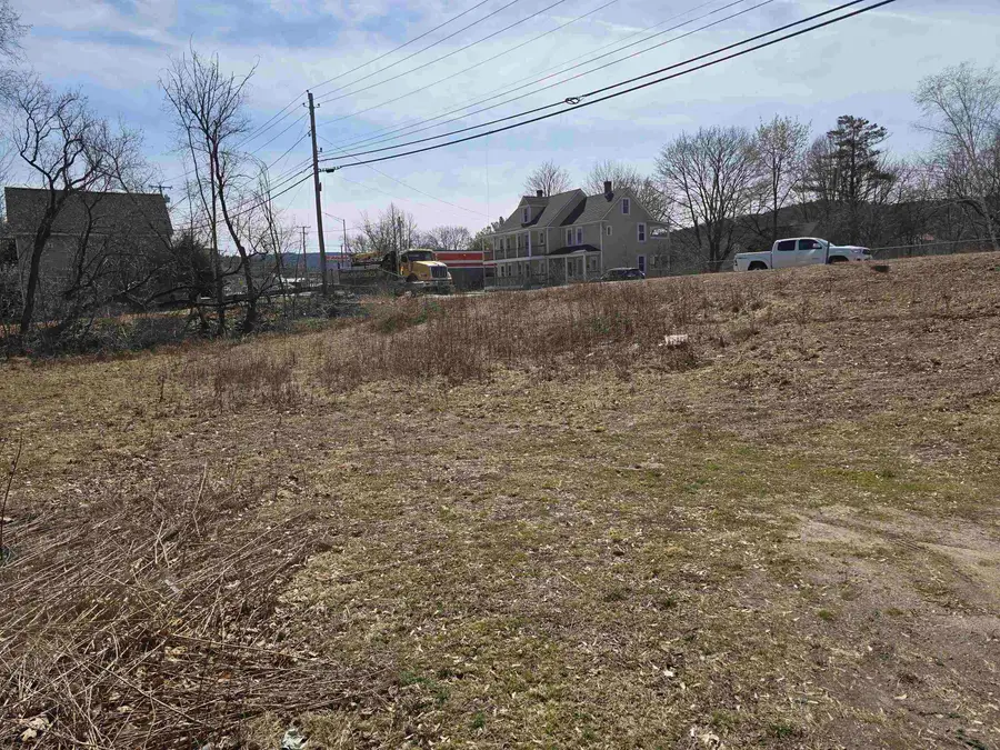 98 & 102 Washington Street, Claremont, NH 03743 - Image #2