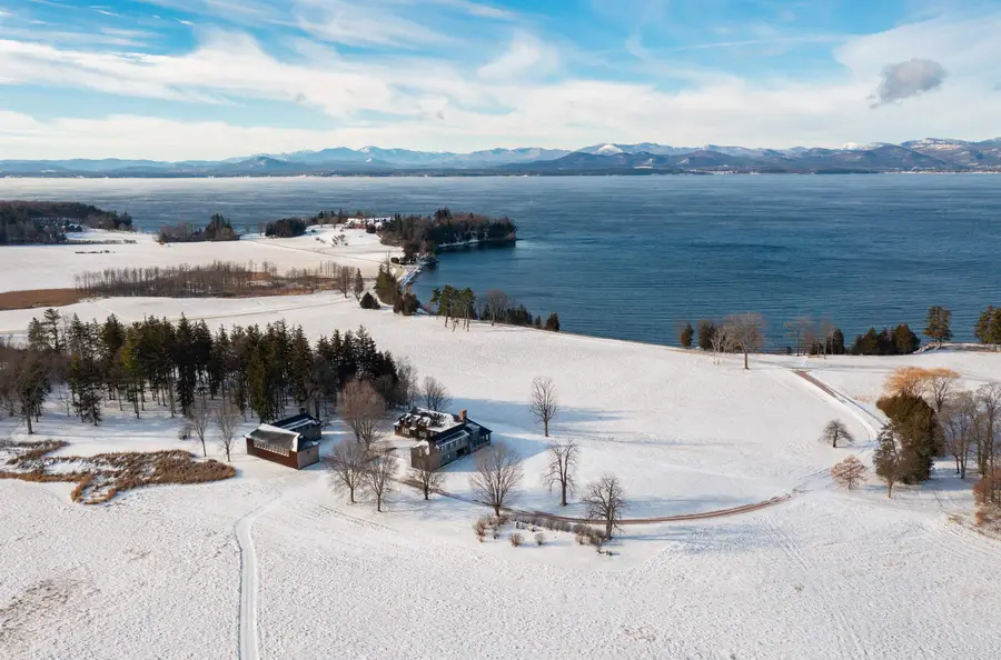 192/194 Adirondack Drive, Shelburne, VT 05482 - Image #3