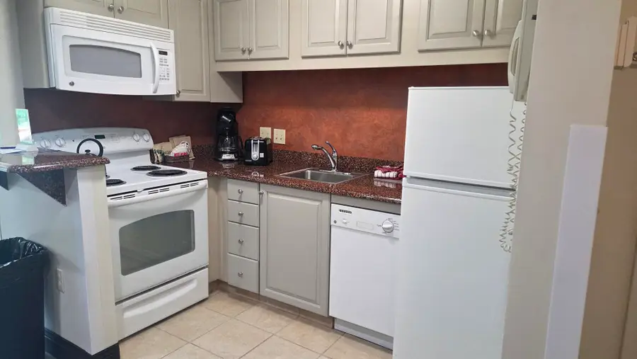 90 Loon Mountain Road #1058B, Lincoln, NH 03251 - Image #3