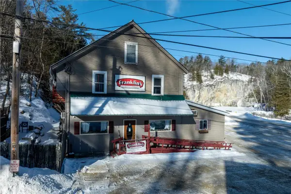 25 North Street, Proctor, VT 05765