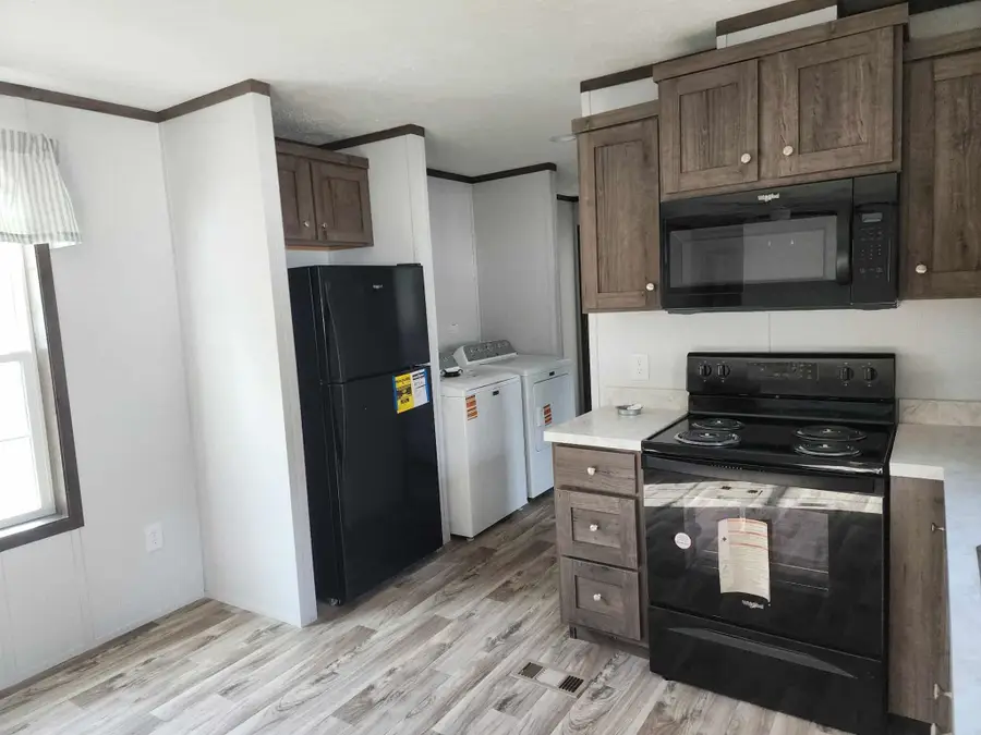 104 Overlook Lane, Coventry Town, VT 05855 - Image #3