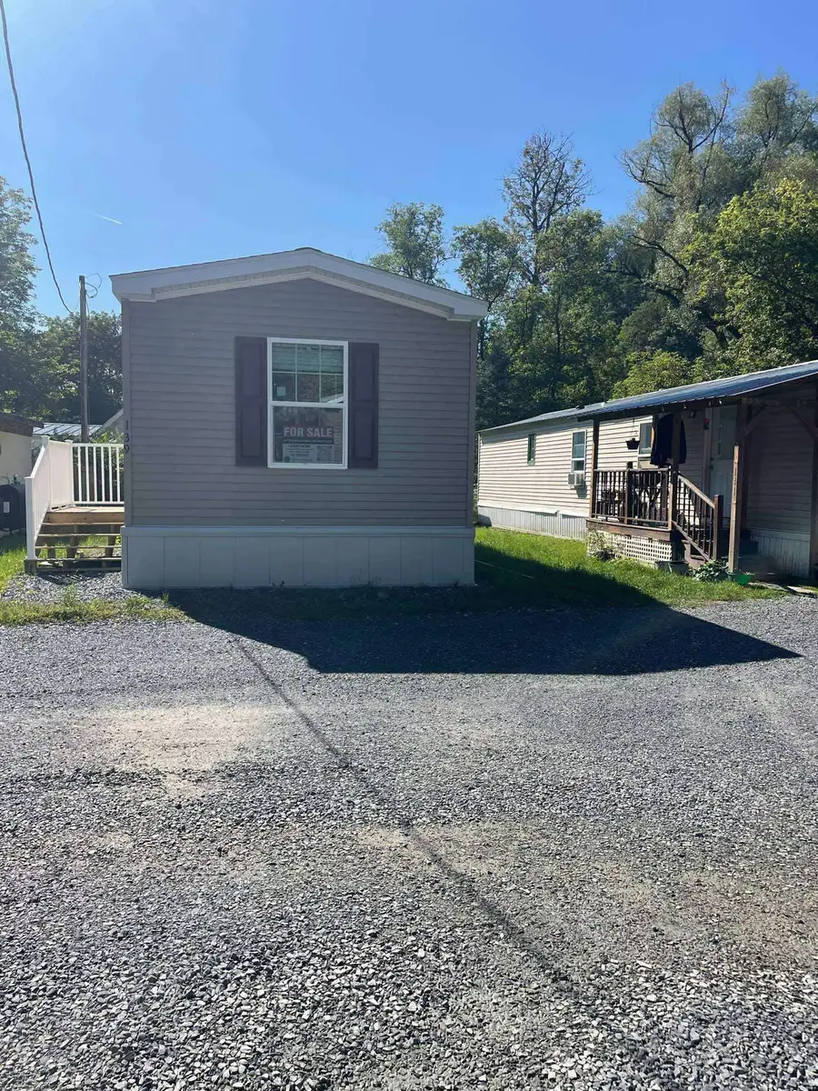 139 Oak Street, Saint Johnsbury, VT 05819 - Image #3