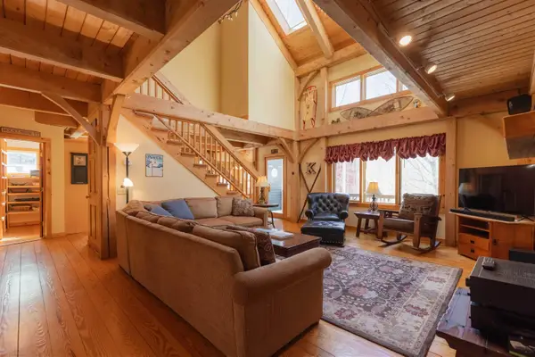 42 Airport Road, Dover, VT 05356