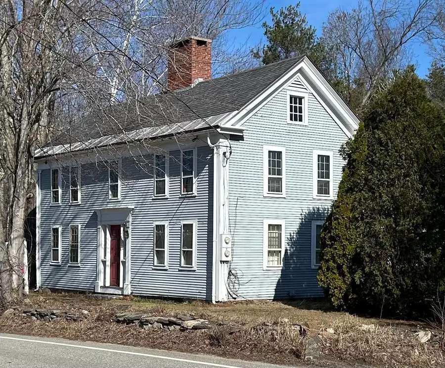 406 Emerson Avenue, Hampstead, NH 03841 - Image #2