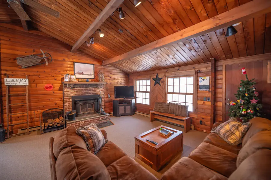 47 Ives Road, Wilmington, VT 05363 - Image #2