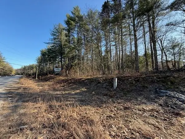 540 x 9 Route 114, Henniker, NH 03242