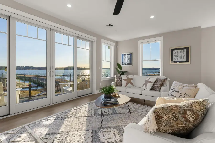 33 LITTLE BAY Drive, Dover, NH 03820 - Image #3