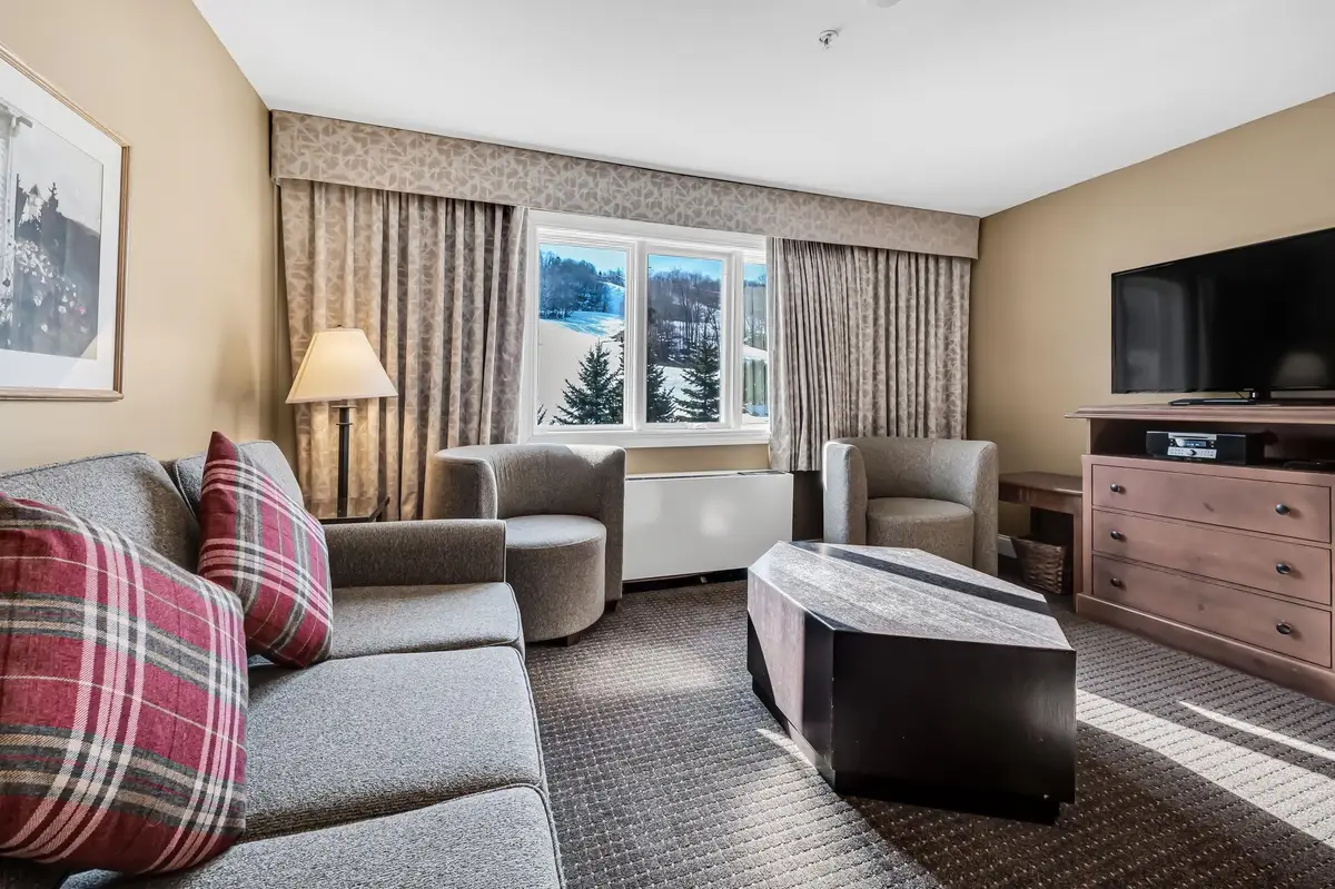 217 Qtr. 3,89 Grand Summit Way, Dover, VT 05356 - Image #1