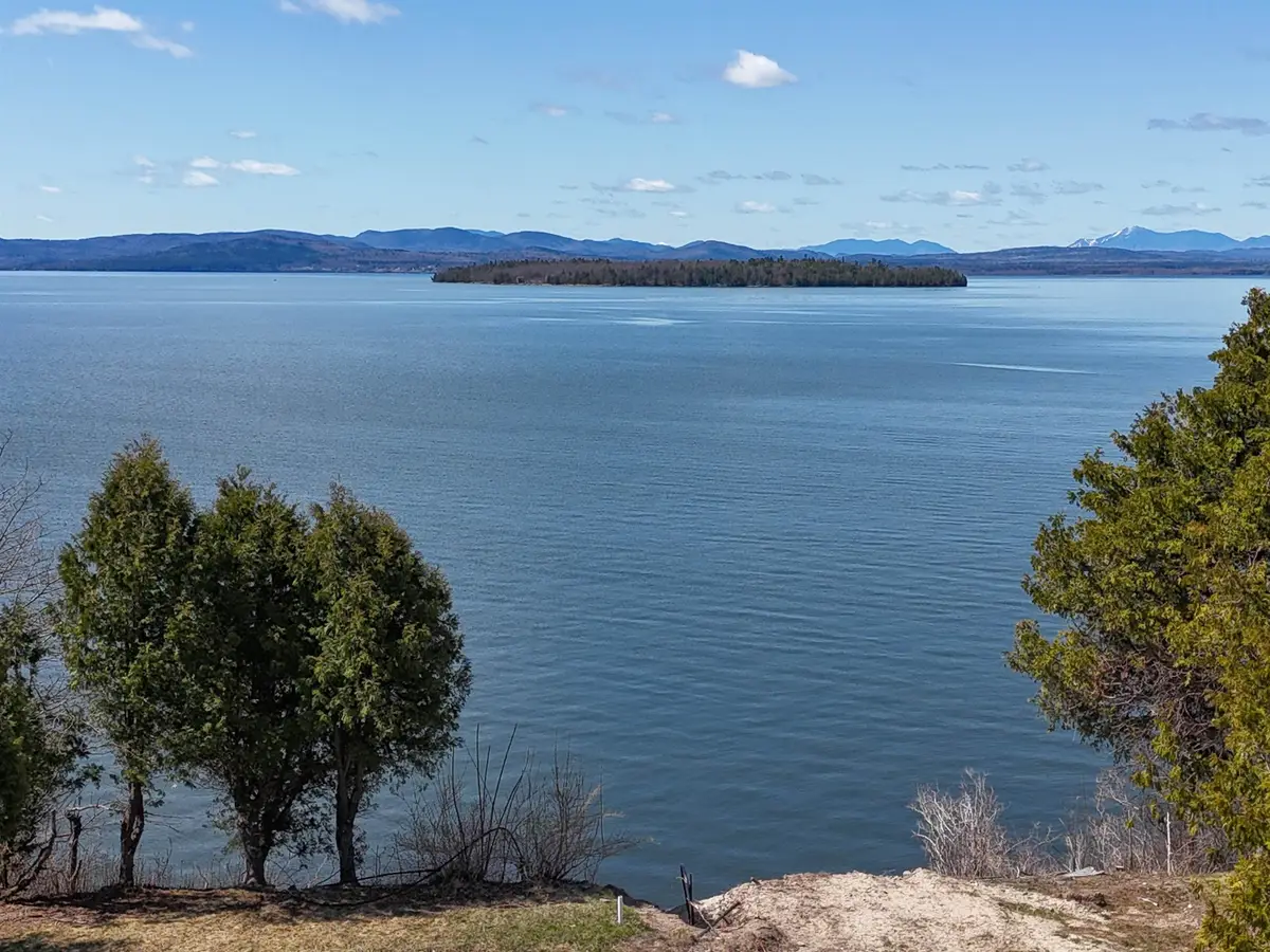 41 Lake Drive, South Hero, VT 05486 - Image #1