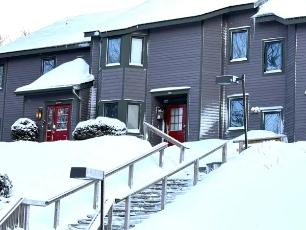 334 Slopeside Road #4002, Jay, VT 05859