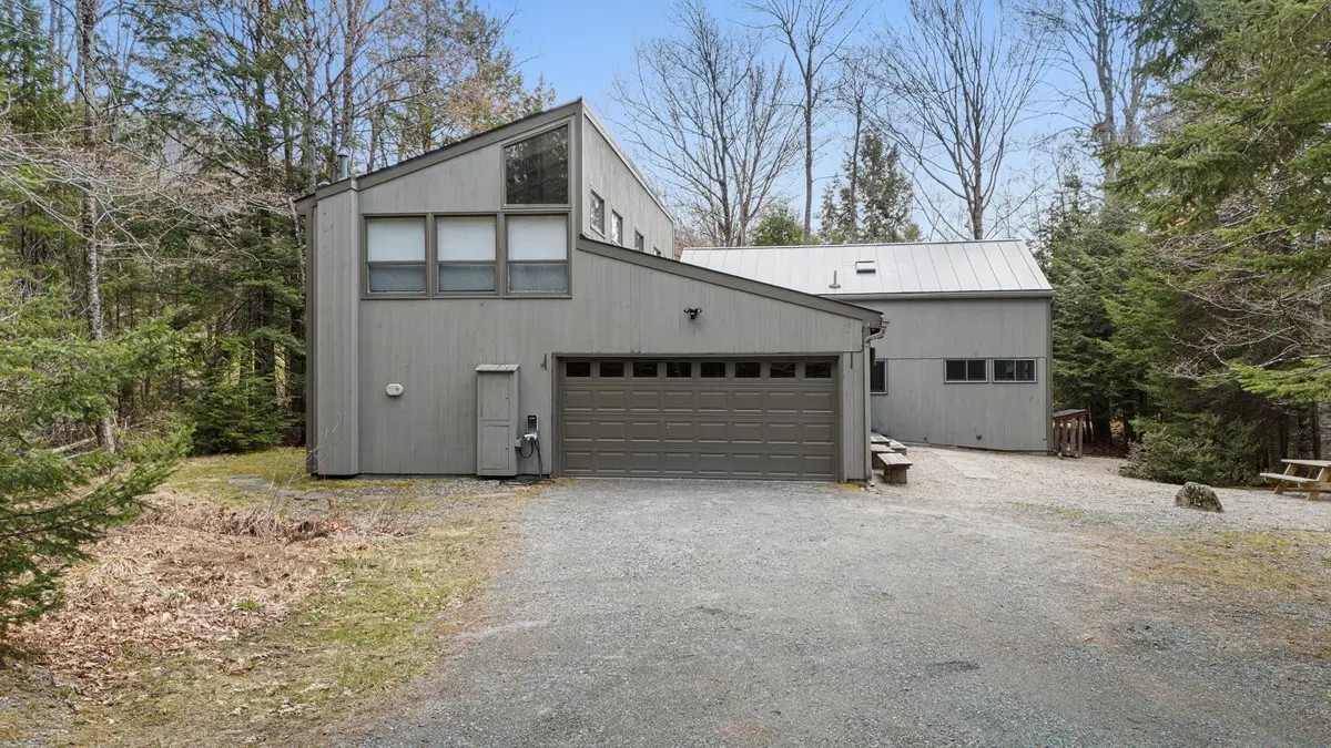 27 Eagle Drive, Grantham, NH 03753 - Image #1
