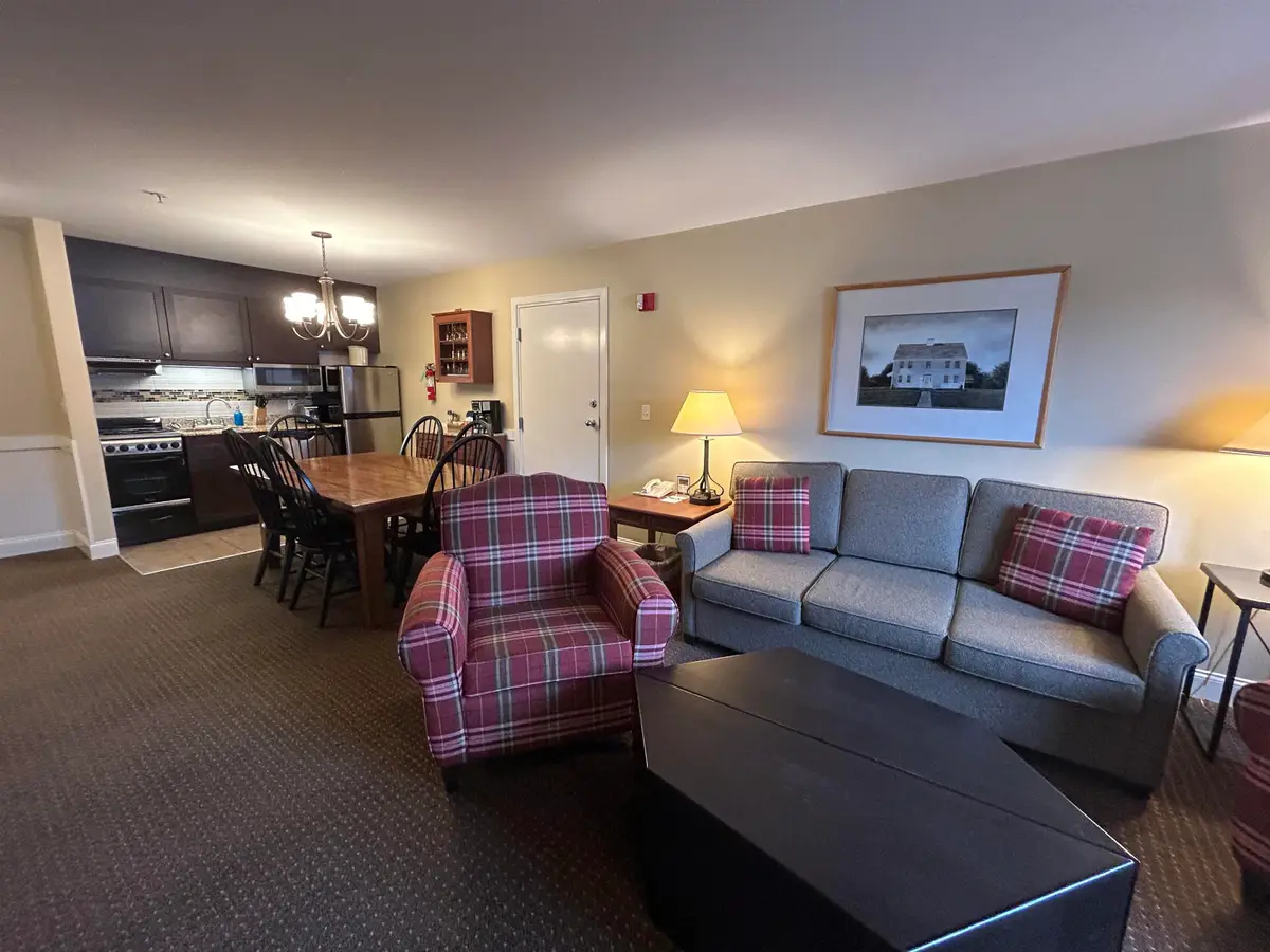 274/76Qtr.1-4 Grand Summit Way, Dover, VT 05356 - Image #1