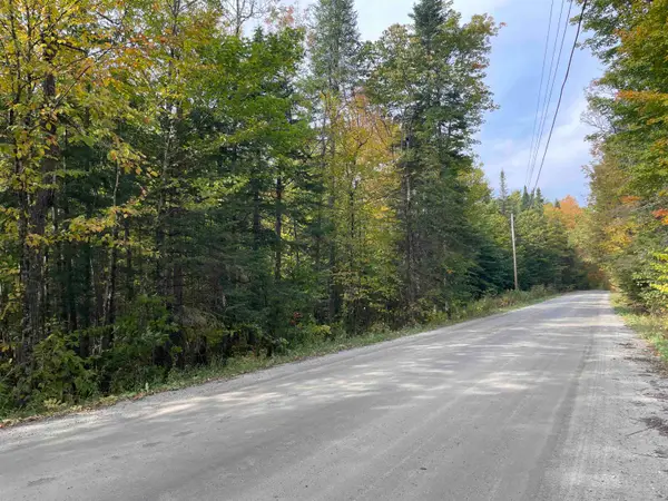 2319 East Hill Road, Woodbury, VT 05681