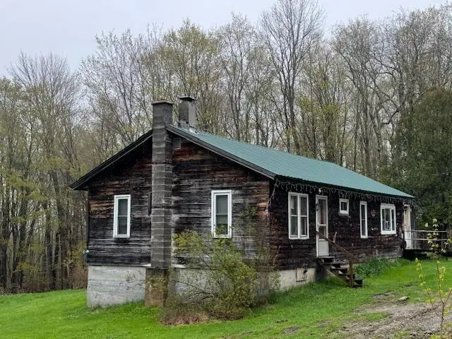 799 Tallman Road, Hyde Park Town, VT 05657 - Image #2