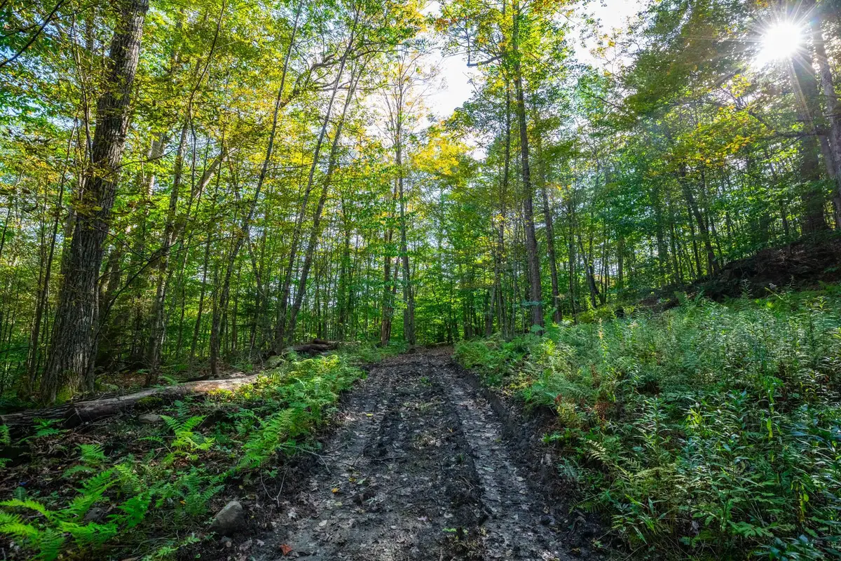 00 Granite Ledge, Pomfret, VT 05059 - Image #1