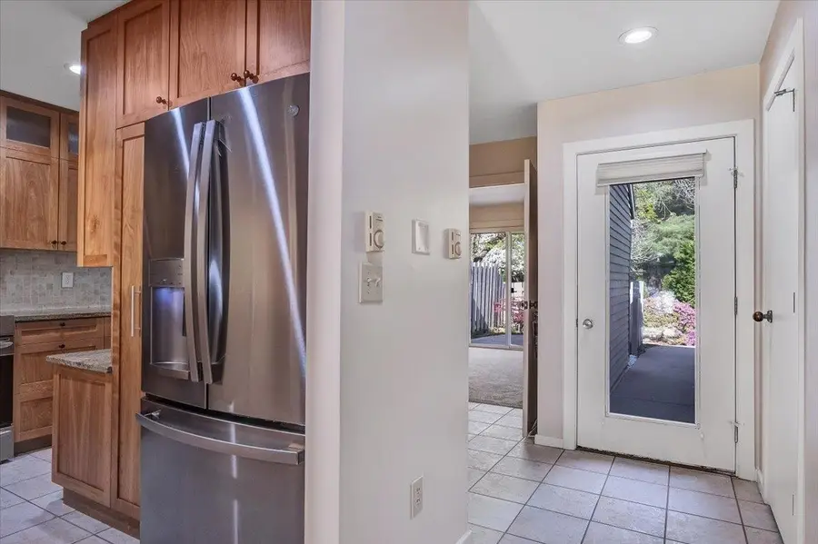 102 South Beach Road, South Burlington, VT 05403 - Image #3