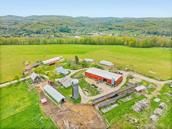 183 Morrie Road, Washington, VT 05675