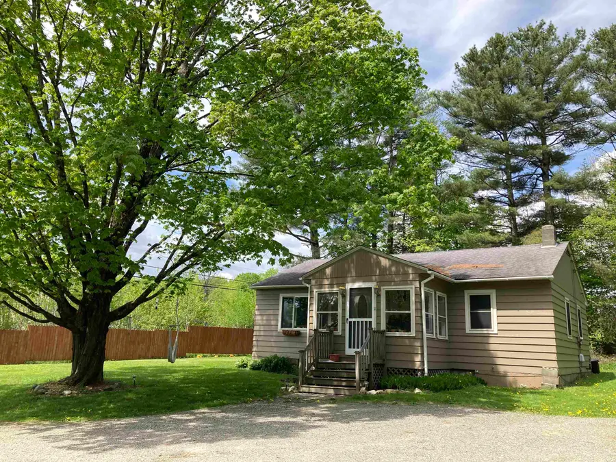 261 VT 15 E Road, Hyde Park, VT 05655 - Image #3
