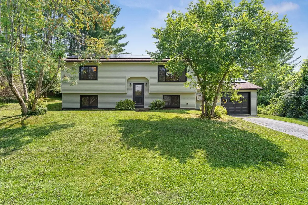 15 Spring Hollow Lane, Barre Town, VT 05641 - Image #1