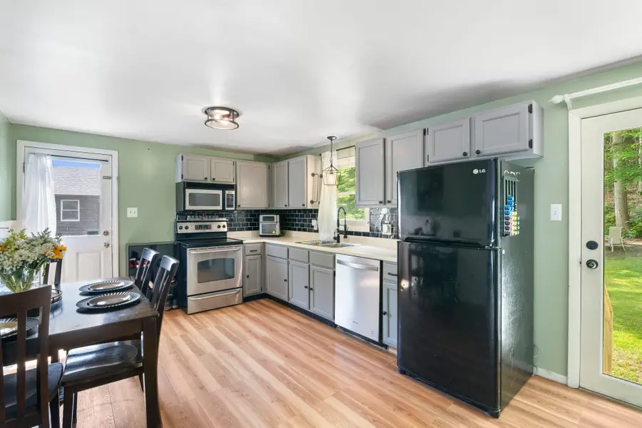 164 Chestnut Street, Brattleboro, VT 05301 - Image #3