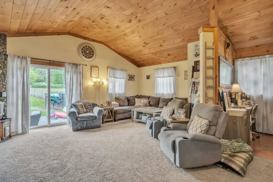 724 South Windsor Street, Royalton, VT 05068 - Image #3