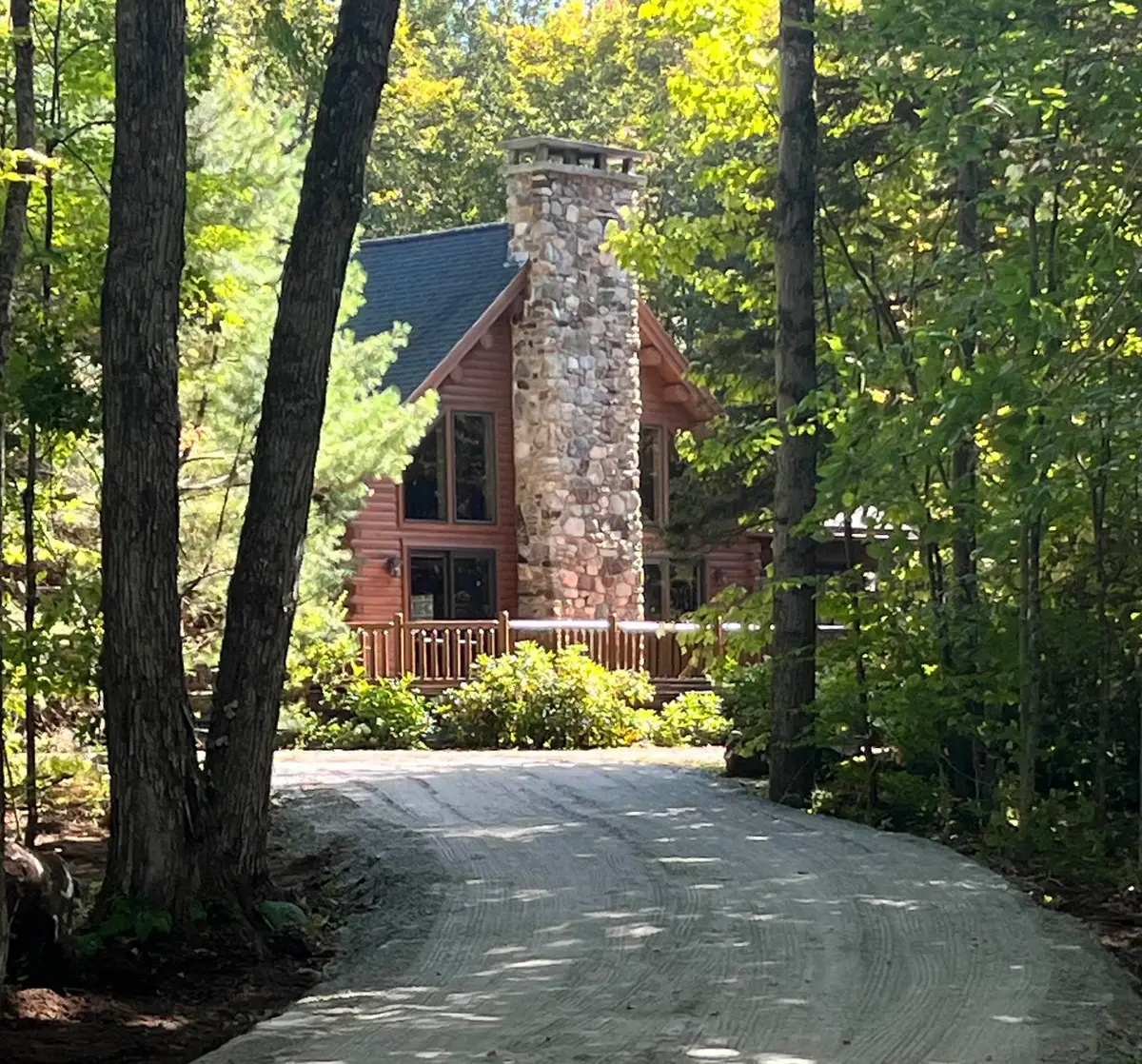 27 Stearns Avenue, Wilmington, VT 05363 - Image #1