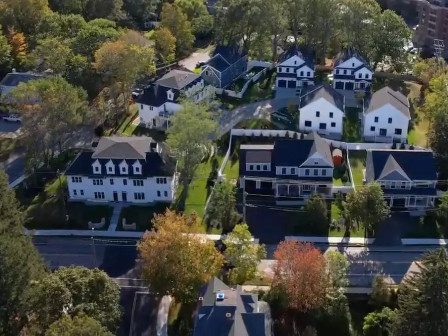 6 Boyd Road, Portsmouth, NH 03801 - Image #3