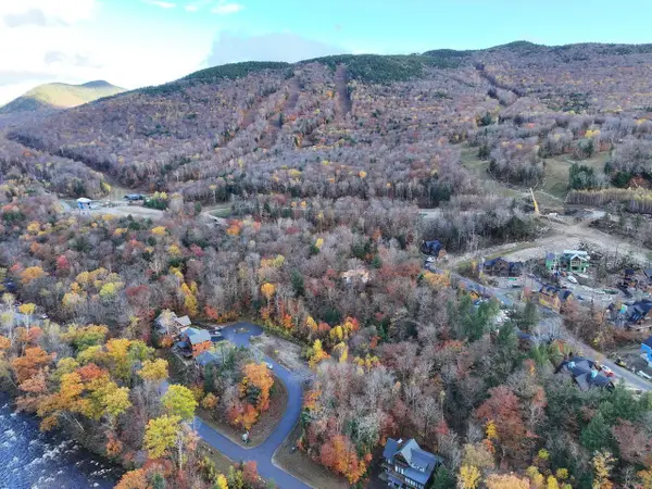 130 Friendship Court #PR 34, Lincoln, NH 03251