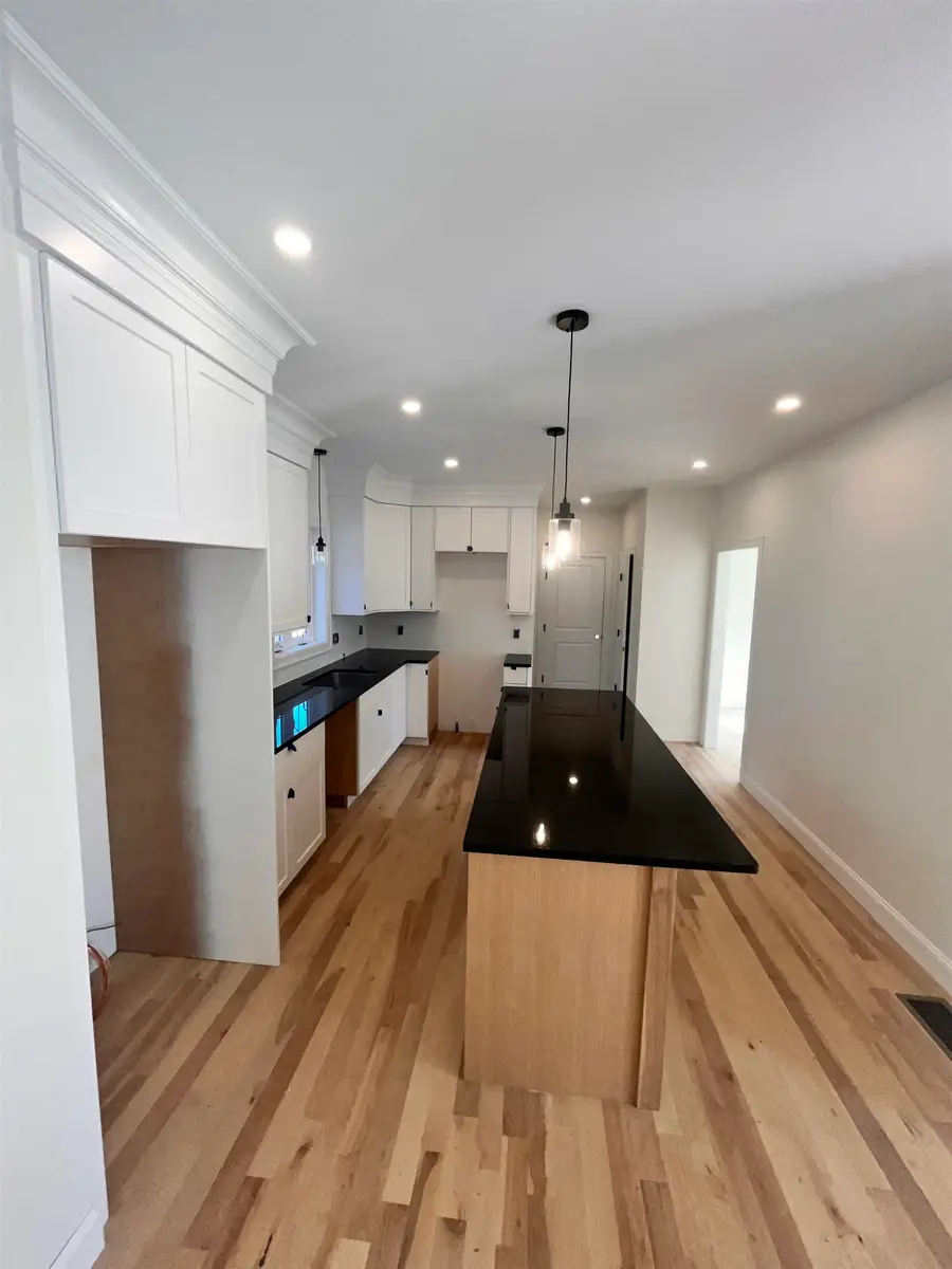 31 Blaisdell Court #37-18, Raymond, NH 03077 - Image #2