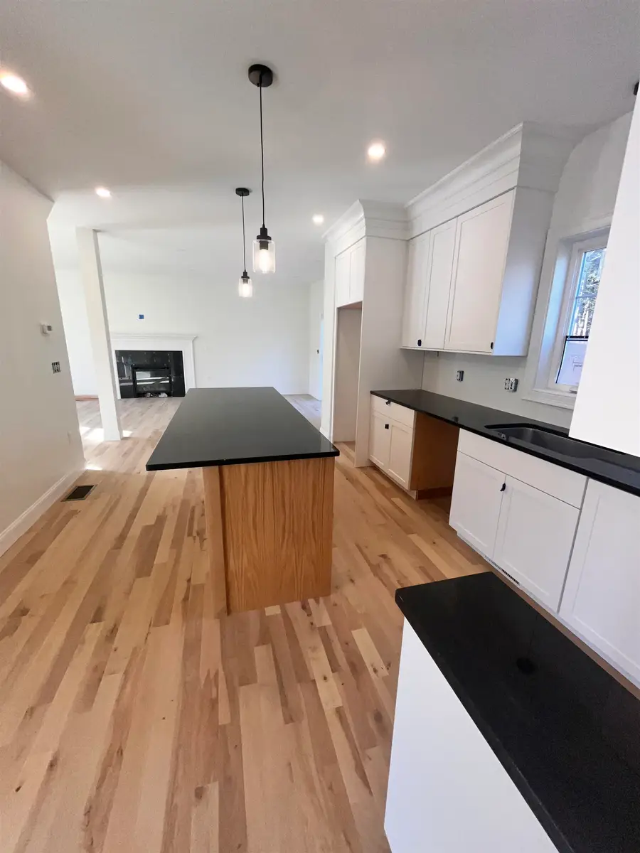 31 Blaisdell Court #37-18, Raymond, NH 03077 - Image #3