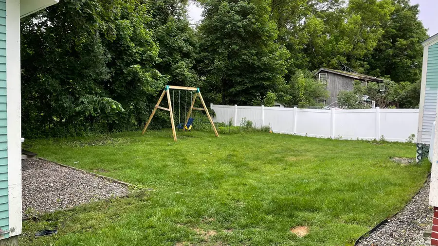 12 Pearl Street, Randolph, VT 05060 - Image #3