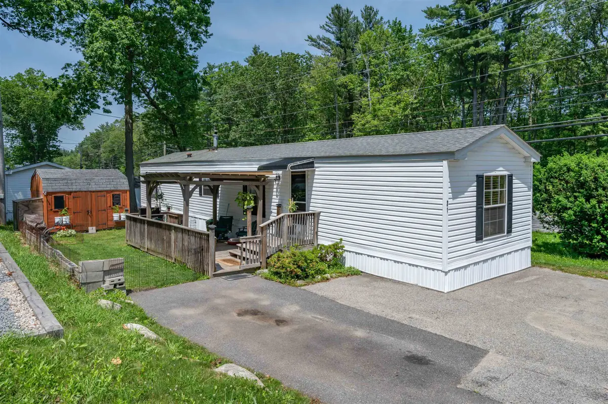 139 Rockingham Road #21, Derry, NH 03038 - Image #1