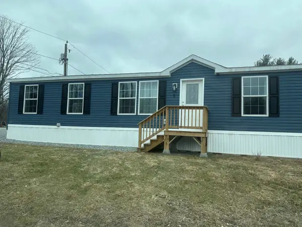 17 Pleasant Valley Road, Stratford, NH 03590