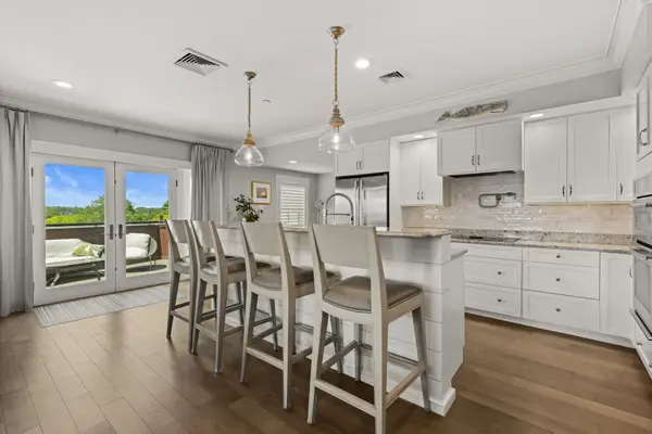 51 Islington Street #406, Portsmouth, NH 03801