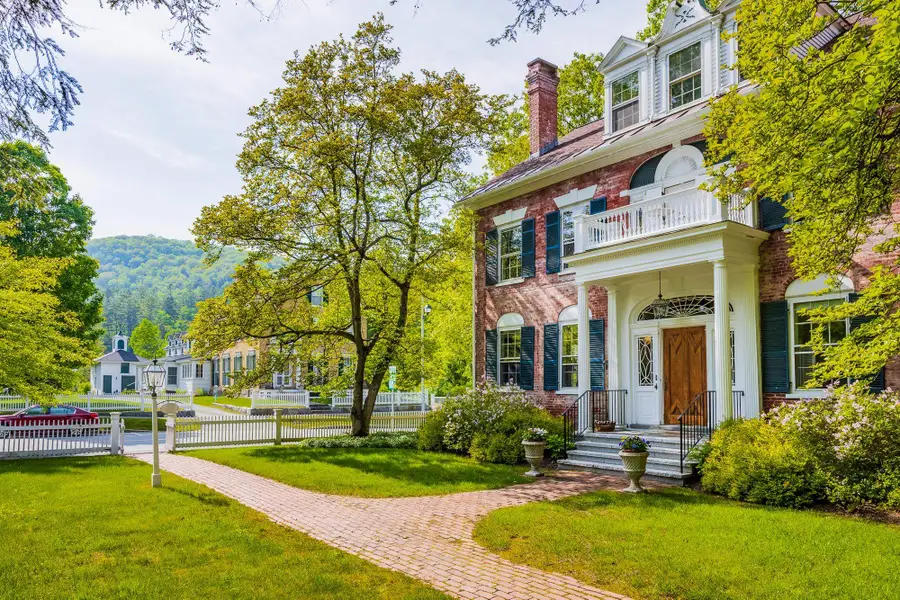 39 Elm Street #B, Woodstock, VT 05091 - Image #2