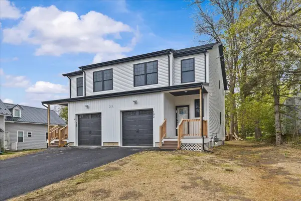 23 Ferris Street #102, St. Albans City, VT 05478