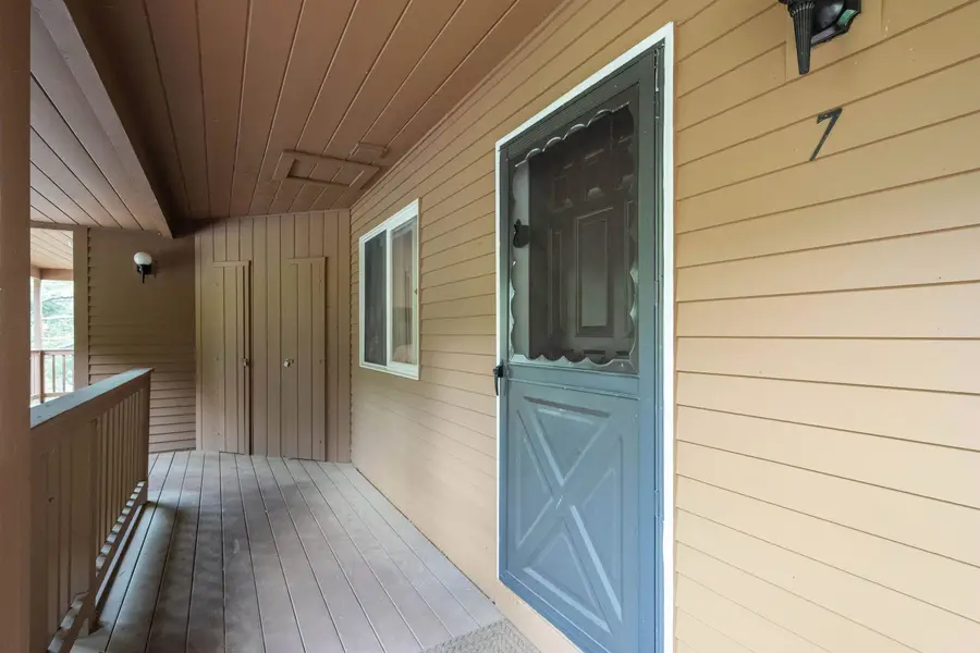 23 Hummingbird Road #7, Lincoln, NH 03251 - Image #2