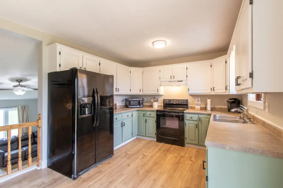 287 Lakeview Drive, Derby, VT 05829 - Image #3