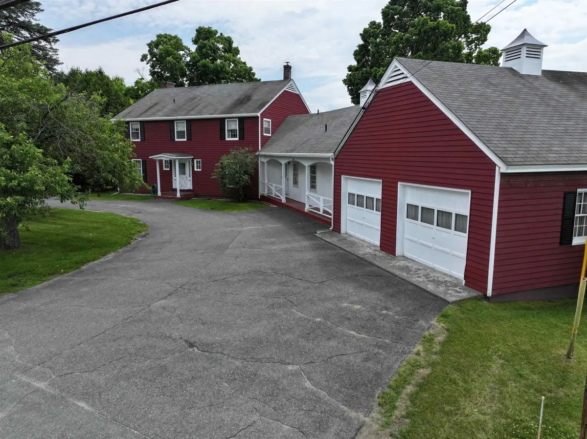 822 Center Street, Lyndonville, VT 05851 - Image #1